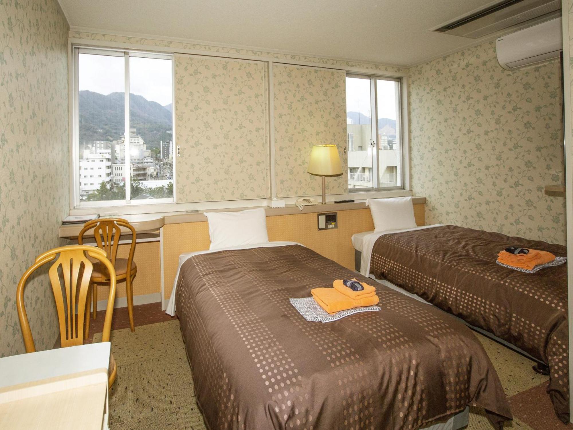 Hotel Fujiyoshi Беппу Экстерьер фото